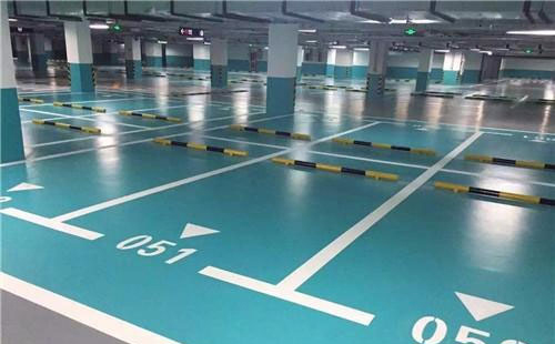 巴宜巴宜环氧地坪中涂：构筑坚固地面的关键环节